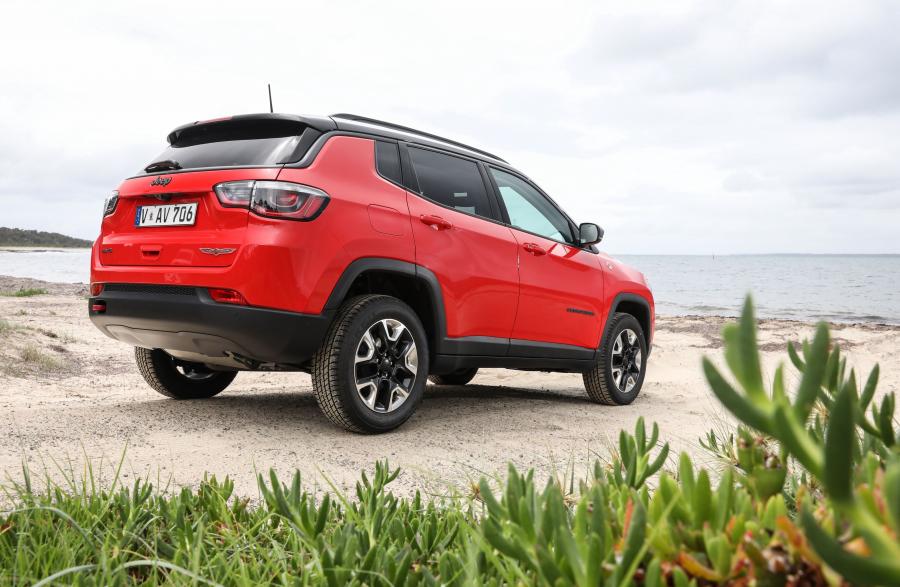  Jeep Compass Trailhawk (MP) 2017 года  (AU) (фото 4 из 46)